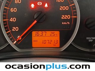Toyota Yaris 100 Active 73 kW (99 CV)