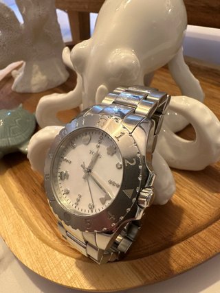 Reloj Tous Nacar con Piedras Preciosas