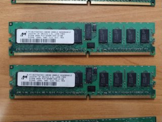 512MB PC2-3200R-333-12 Hynix RAM