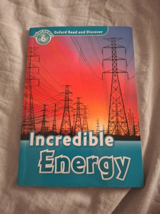 Oxford Read and Discover: Level 6: Incredible E...