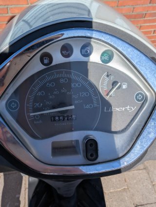 Piaggio Liberty 125 Blanca