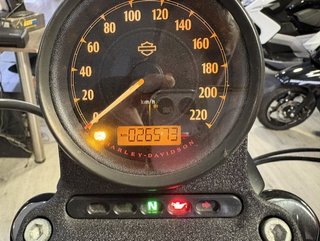 Harley Davidson Sportster 883 Iron