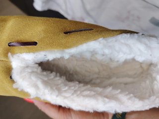 Pantuflas de casa amarillas