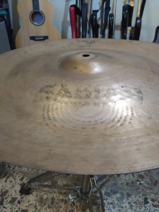 Cinque piatto Sabian da 18 pollici