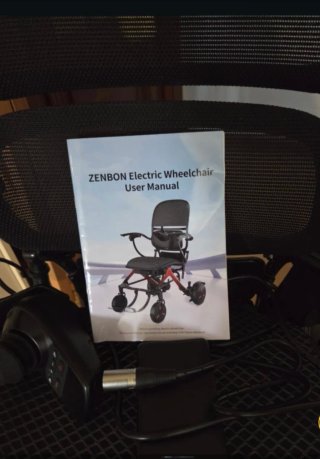 silla de ruedas motorizada.