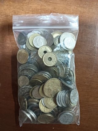 Lote de monedas antiguas y modernas