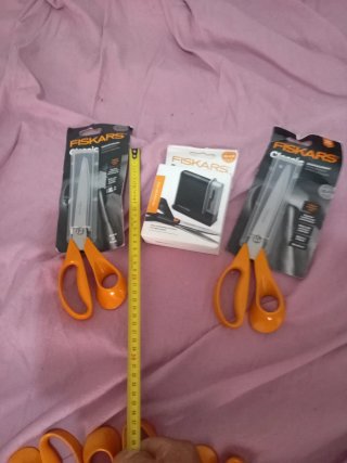 Tijeras Fiskars  de marca buena Classic (2 unidade