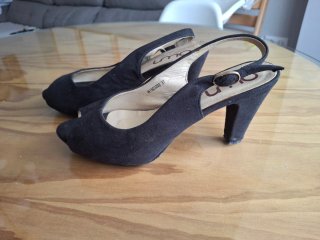 Zapatos de tacón negros talla 37