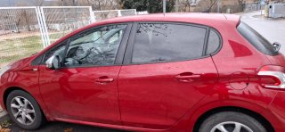 Peugeot 208 2015