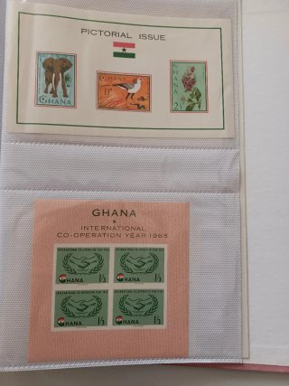 10 foglietti francobolli Ghana anni '60