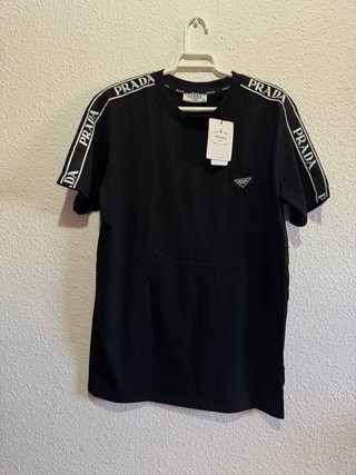 Camiseta Prada Negra talla XL
