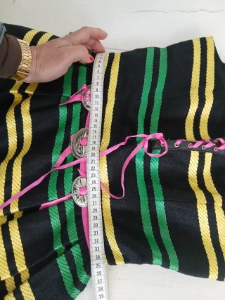 Vestido espectacular highly preppy