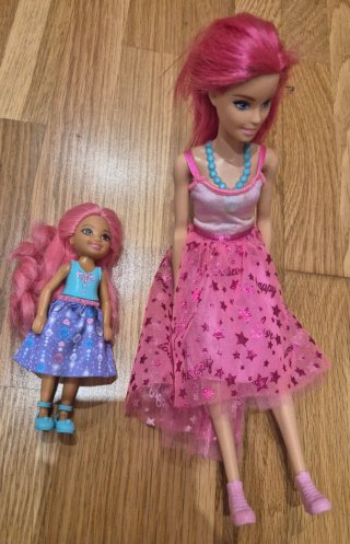 Unicornio y Muñecas Barbie con Accesorios