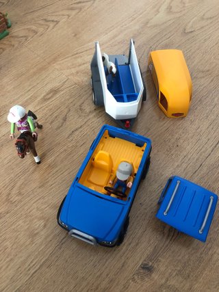 Playmobil Granja con Silo, Coche y Remolque