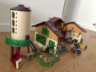 Playmobil Granja con Silo, Coche y Remolque
