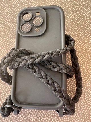 Cover iPhone 14 Pro Nero e Righe