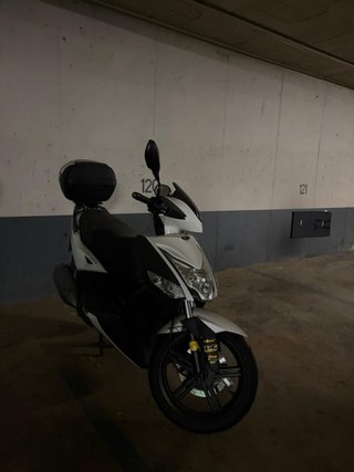 Kymco Agility City 125 Scooter