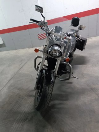 Suzuki Intruder M800