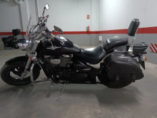 Suzuki Intruder M800
