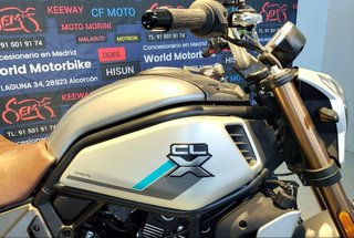 CF MOTO 700 CL-X HERITAGE