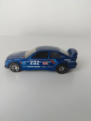 BMW M3 GTR 94 Hotwheels 2015 Azul