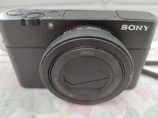 Cámara Sony RX100 IV Negra