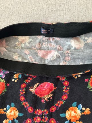 Falda mini Bershka rosas