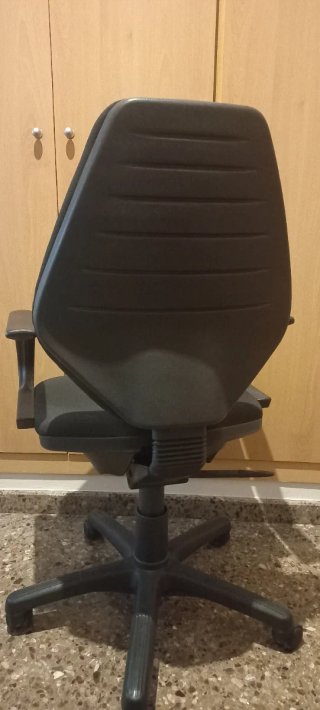 Silla de escritorio giratoria
