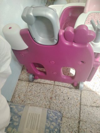 Juguete infantil de baño y juego