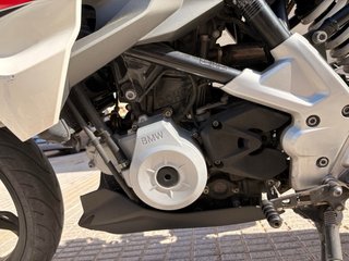 BMW G310R