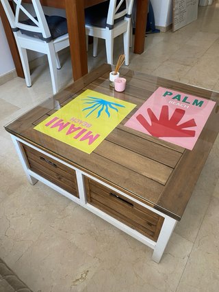 Mesa de comedor con 3 sillas + Mesa de centro