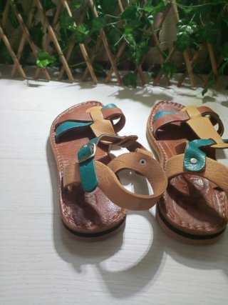Sandalias talla 37 artesanales de cuero