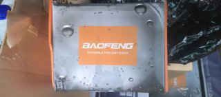 Walkie Talkie Baofeng UV-9R Plus