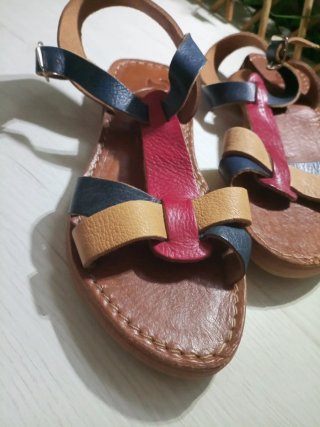 Sandalia talla 37 Artesanales Cuero
