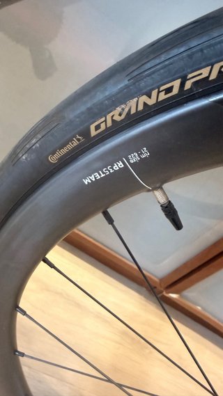 Orbea Orca 2026 di2 llantas carbono manillar aero