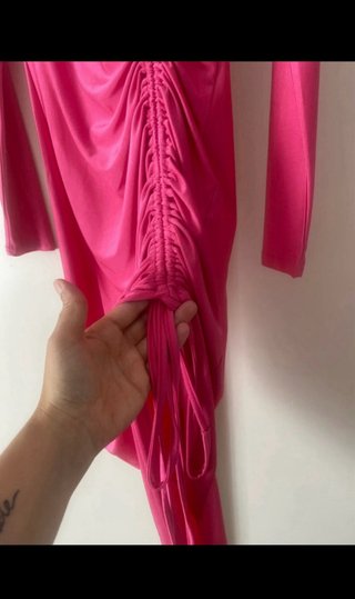 Vestido rosa largo drapeado