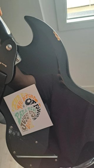 Guitarra Eléctrica Harley Benton DC-200 negra