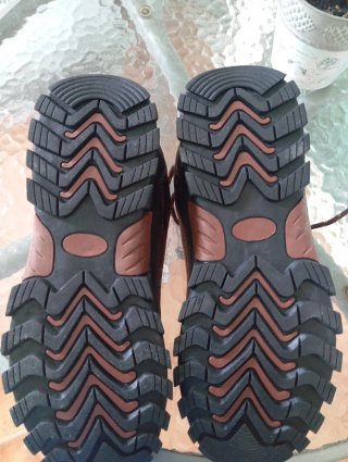 Scarpe da montagna marroni