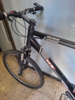 Bicicleta GT 3.0 Negra