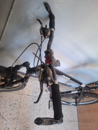 Bicicleta GT 3.0 Negra