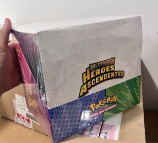 Blíster Pokémon Heroes Ascendentes Español