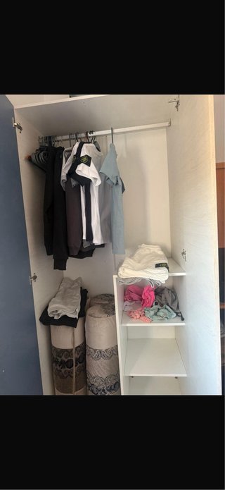 Cama nido con estantería y armario