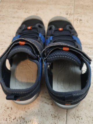Sandalias Fila niño talla 36