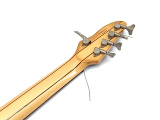E1804417-0    Bajo Electrico Dearmond Pilot Pro V