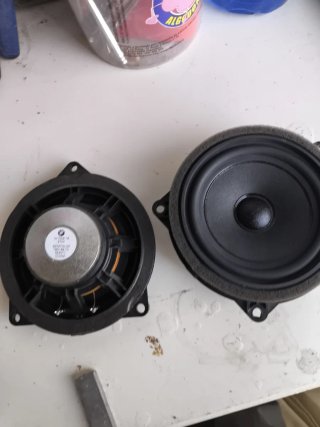 Altavoces originales BMW Puerta