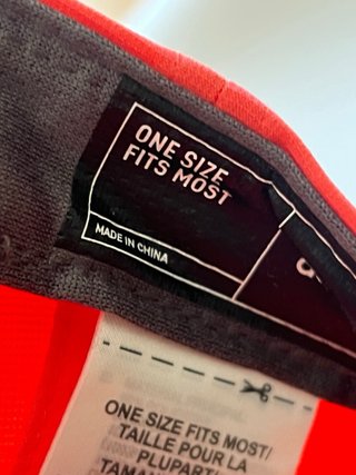 Berretto Adidas Rosso Donna