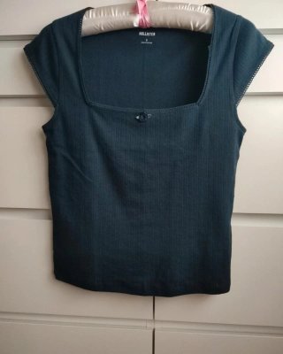 Camiseta Hollister Talla S Cuello Cuadrado