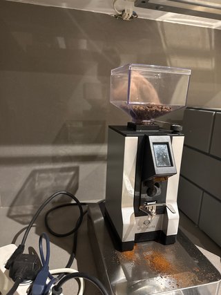 Cafetera Stone Espresso Pure Grey. Casi nuevo.