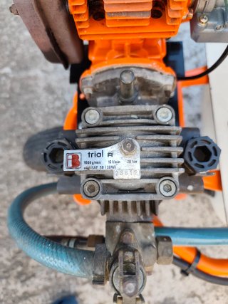Sulfatadora Piva M40 motor y bomba Trial