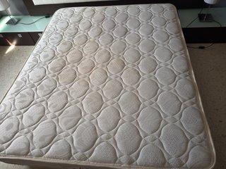 Estructura de cama completa con colchon